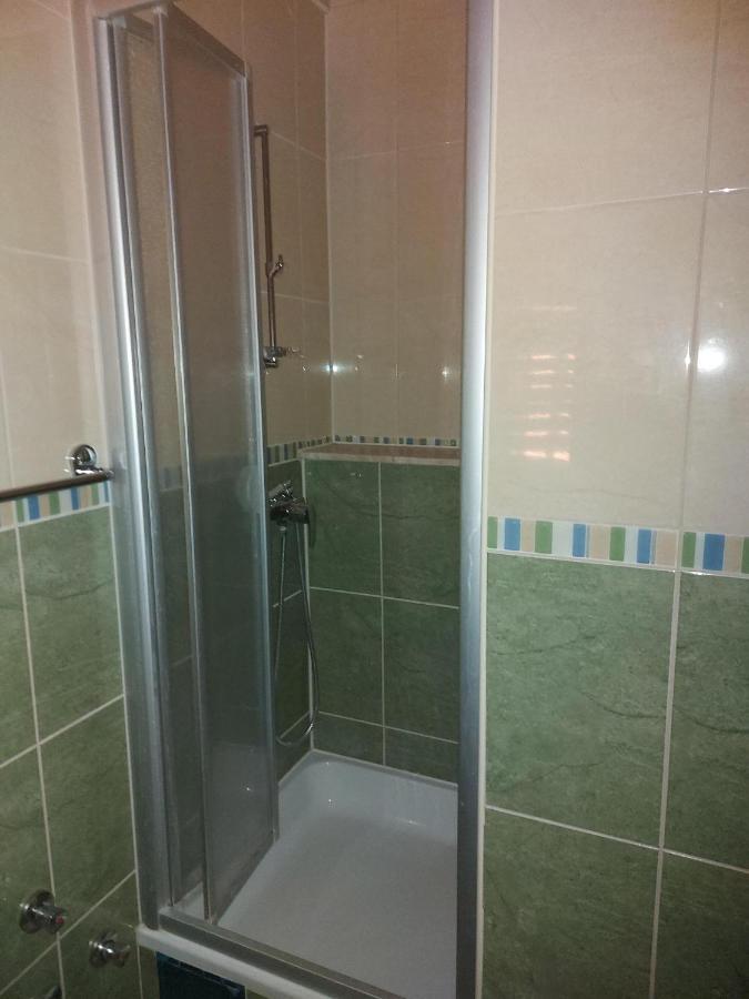Apartments By The Sea Podgora, Makarska - 11469 المظهر الخارجي الصورة